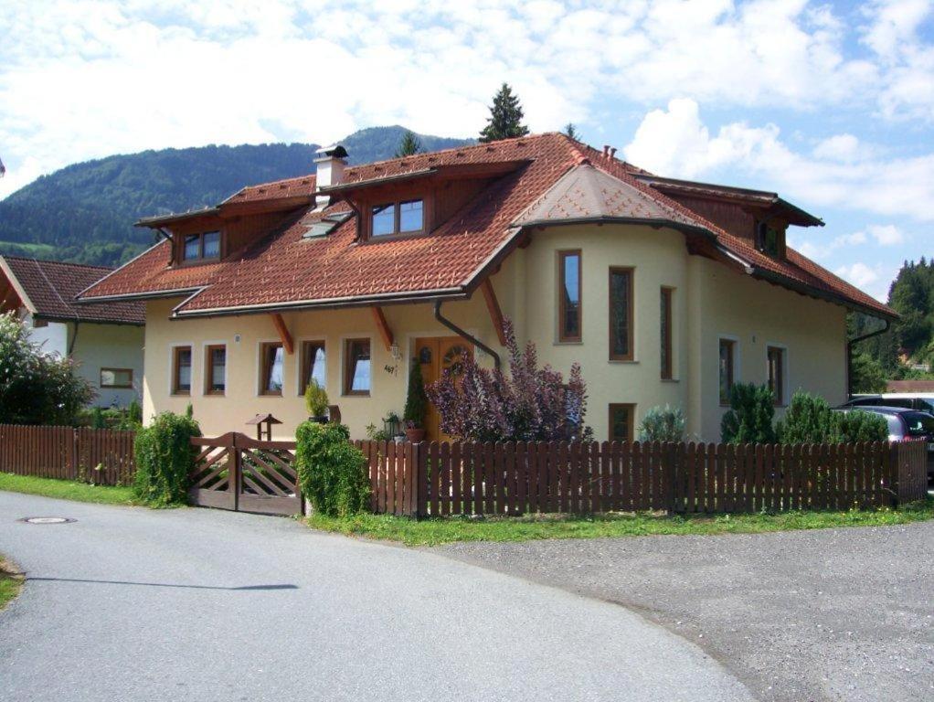 Appartementhaus Sabine Kotschach-Mauthen Luaran gambar